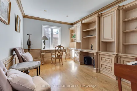 185 King High Drive, ON L4J 3N3