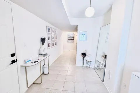 14 McGrath Avenue, ON L4S 0K5