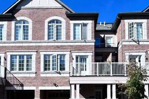 14 McGrath Avenue, ON L4S 0K5