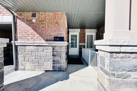 14 McGrath Avenue, ON L4S 0K5