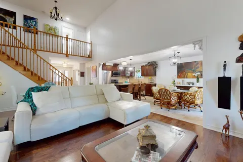 396 Curley Street, ON L4P 3C8