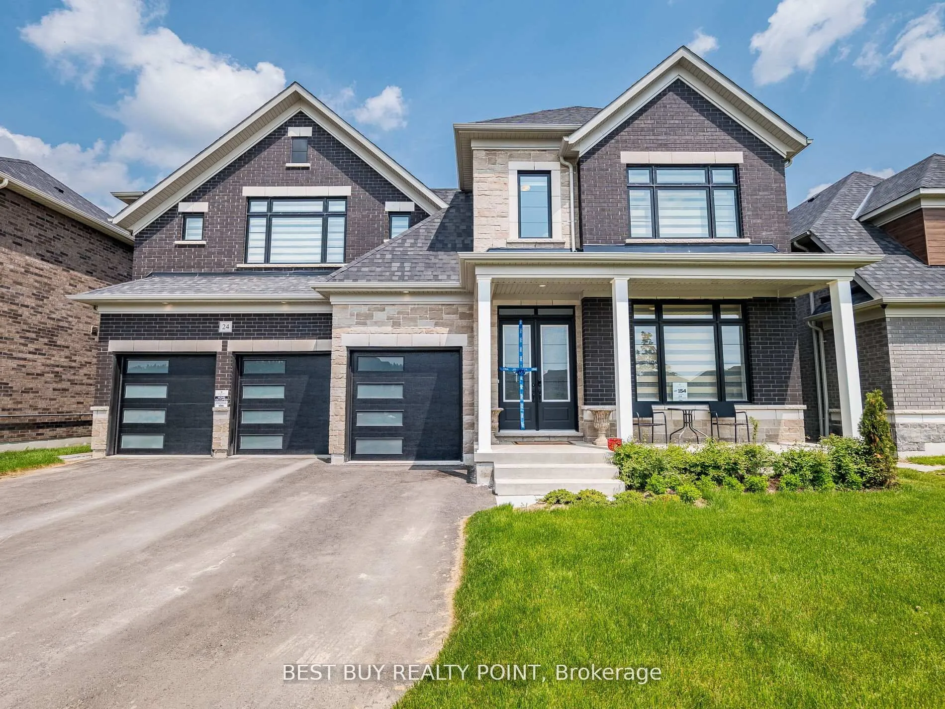 24 Magnolia Avenue, ON L0G 1W0