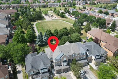 12 Stiles Avenue, ON L4G 7N3