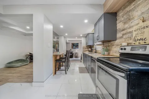 50 Stewart Avenue, ON L9R 1C2