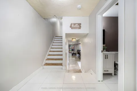 50 Stewart Avenue, ON L9R 1C2