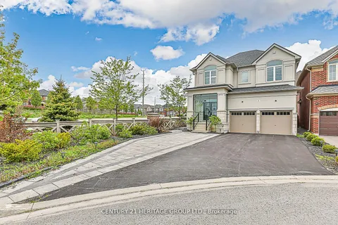 2 Roy Harper Avenue, ON L4G 0V4