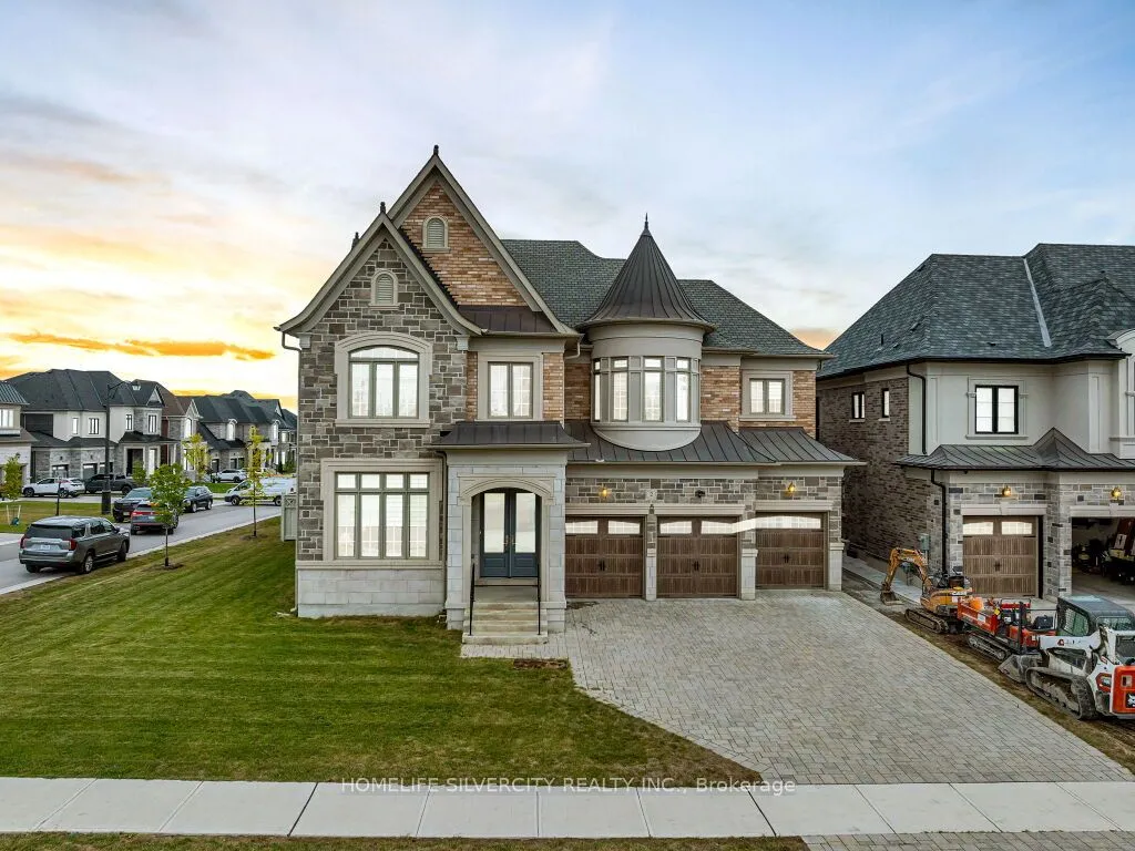 2 ENDLESS Circle, ON L4H 4N6