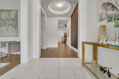 2 ENDLESS Circle, ON L4H 4N6