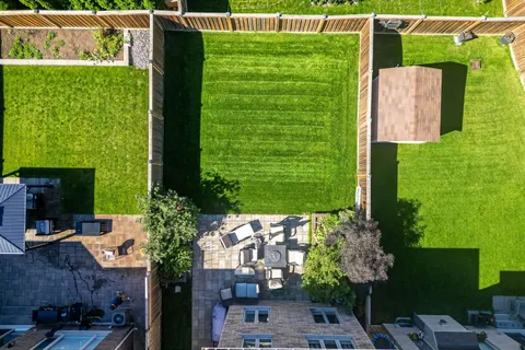 90 Martin Trail, ON L0G 1W0