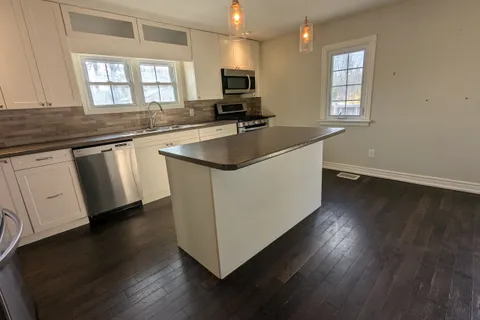 2709 25 Side Road, ON L9S 3T1