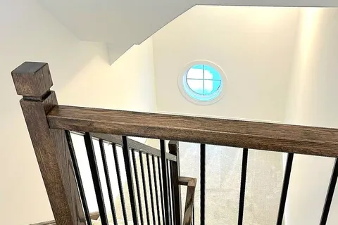 92 Lyall Stokes Circle, ON L0G 1M0