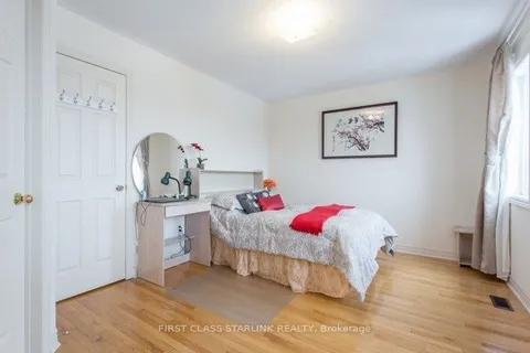 63 Aikenhead Avenue, ON L4S 0C4