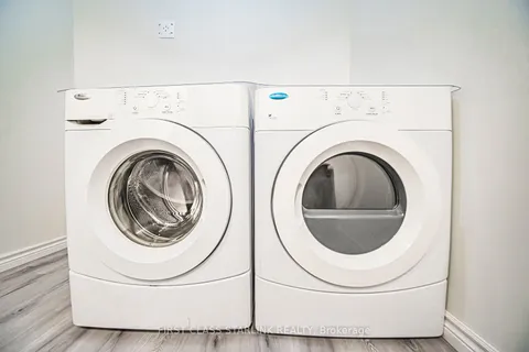 52 Jinnah Avenue, ON L3S 0G2