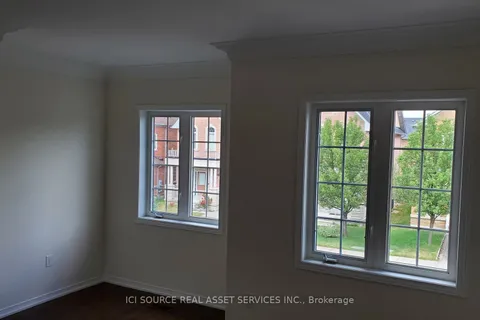 11 Levellands Crescent, ON L4B 0A5