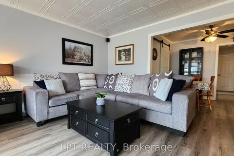 2049 Northern Avenue, ON L9S 1Z4