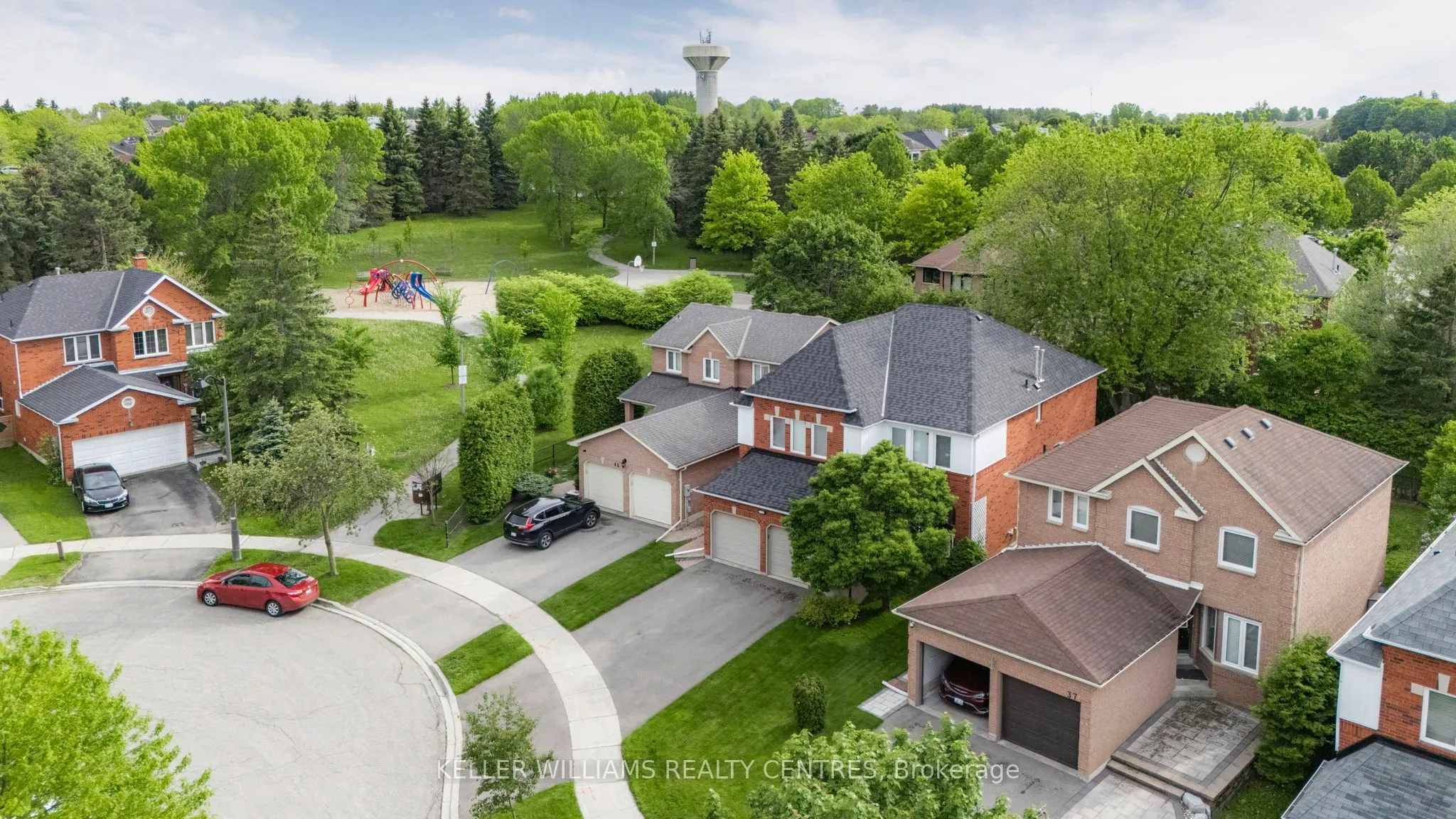 41 Bonny Meadows Drive, ON L4G 6M9
