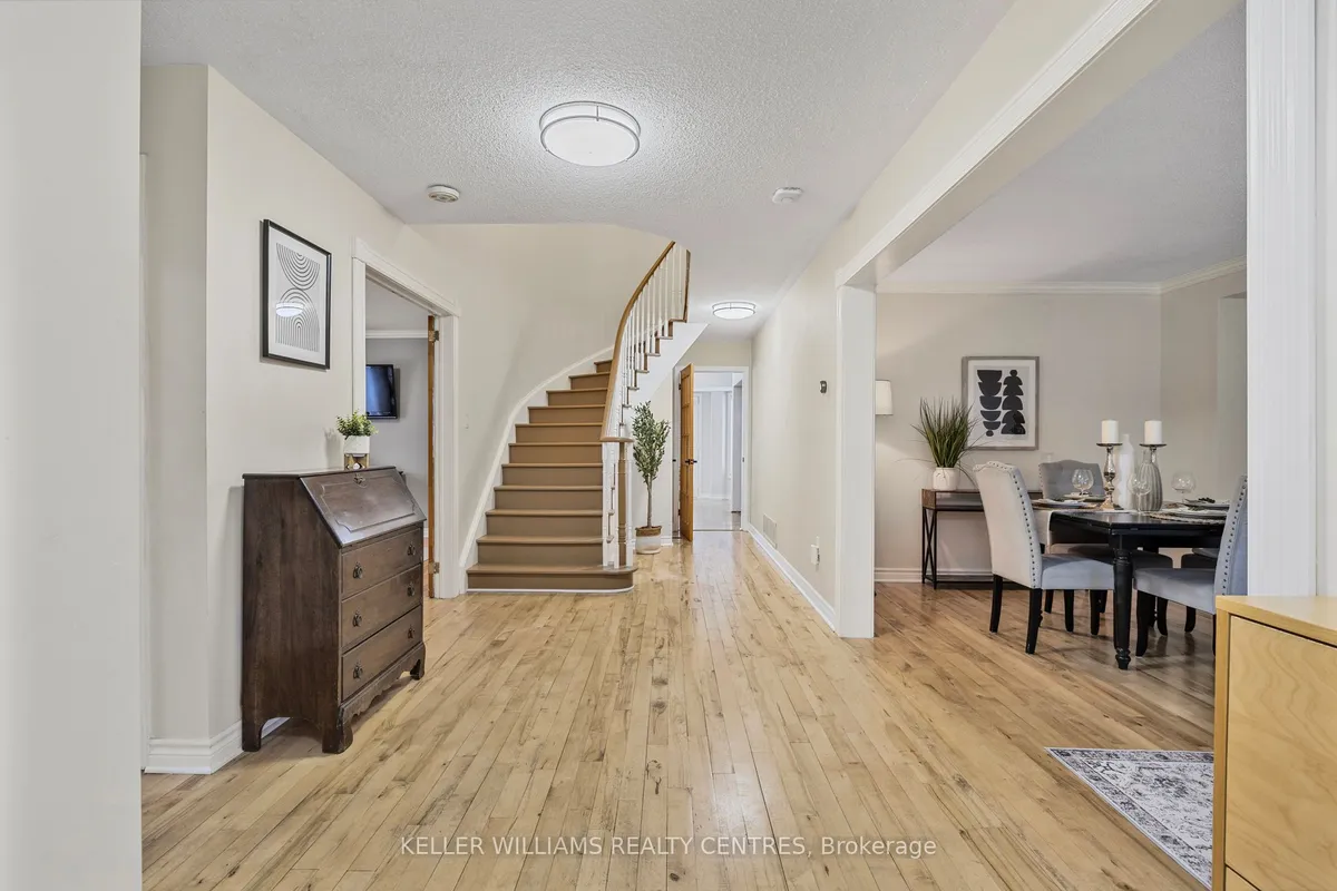 41 Bonny Meadows Drive, ON L4G 6M9