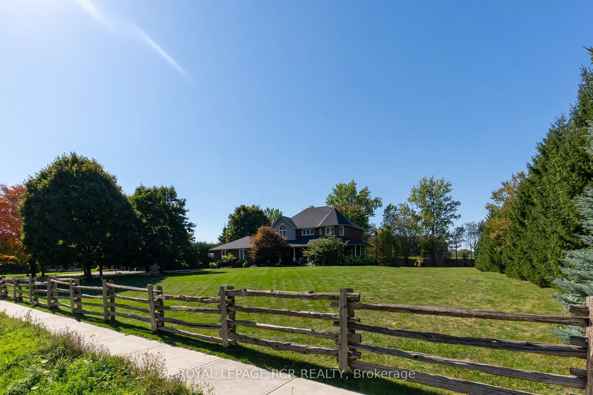 2200 Concession 8 Road, ON L0G 1W0