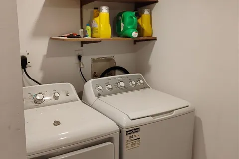 36 Lakeland Crescent, ON L4E 2Z9