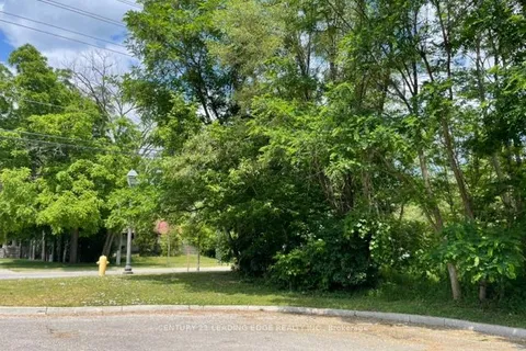 49 Main St. South N/A, ON L3P 1L2