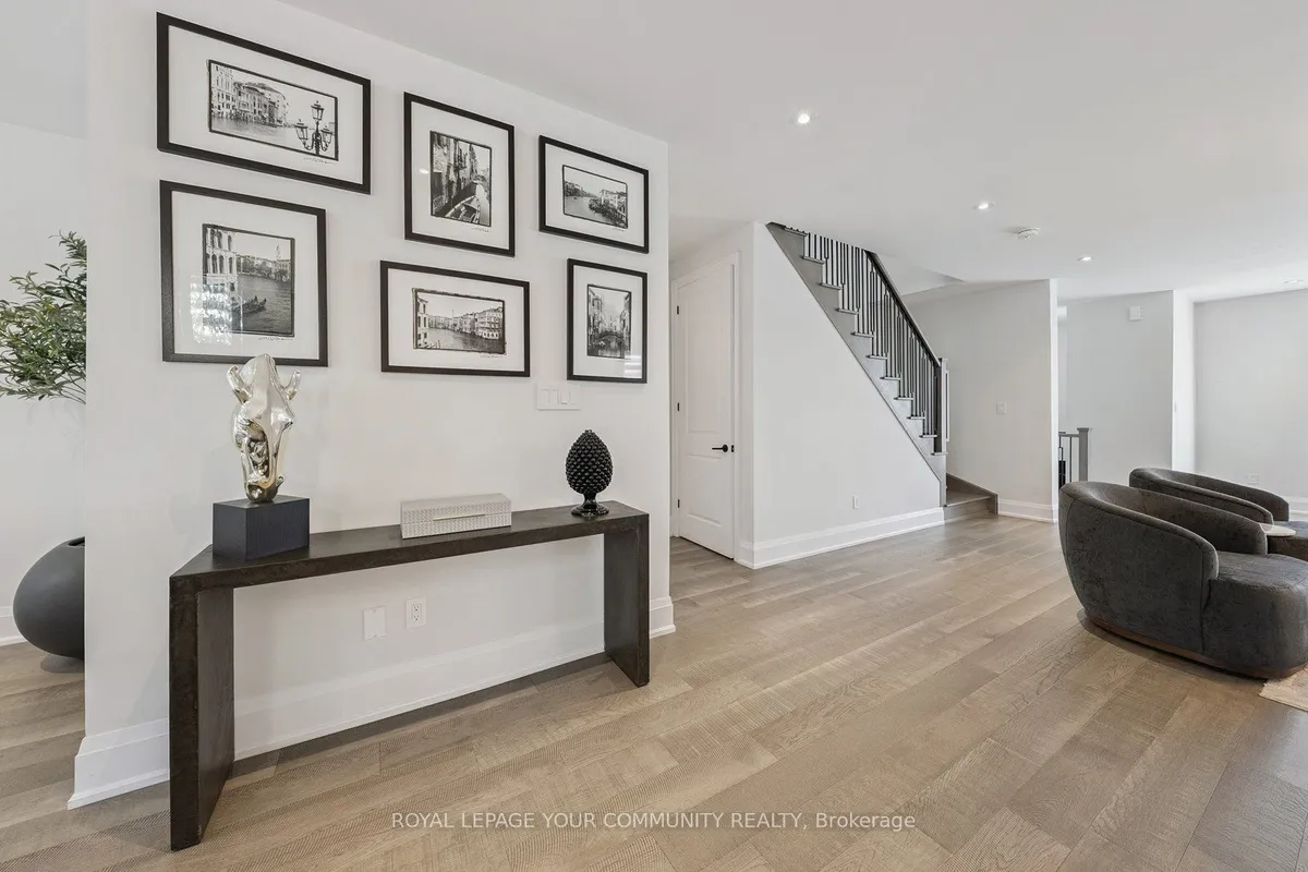 143 Vellore Park Avenue, ON L4H 4S5