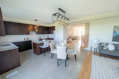 67 BRETHET Heights, ON L0G 1A0