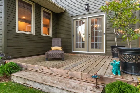 2255 Douglas Avenue, ON L9S 2C5