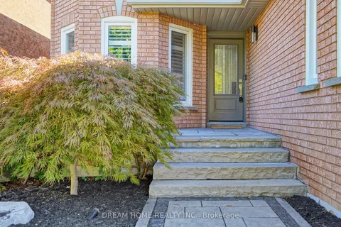 47 Venetian Crescent, ON L4L 5E6