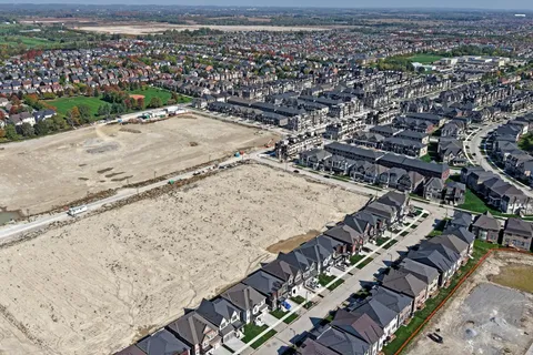 20 Nanhai Avenue, ON L6C 3M9