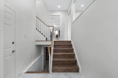 43 Riverglen Drive, ON L4P 3K7