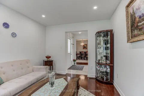 103 Merton Street, ON L4E 4P5