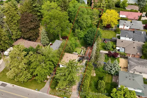 162 Clark Avenue, ON L3T 1T4