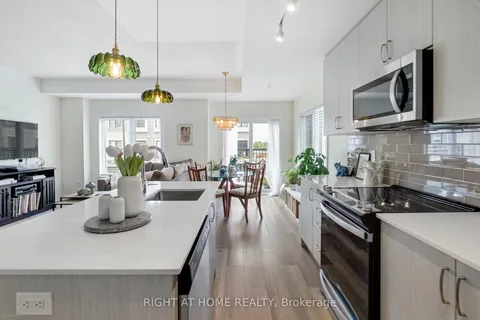 29 Canton Lane, ON L4A 4W8