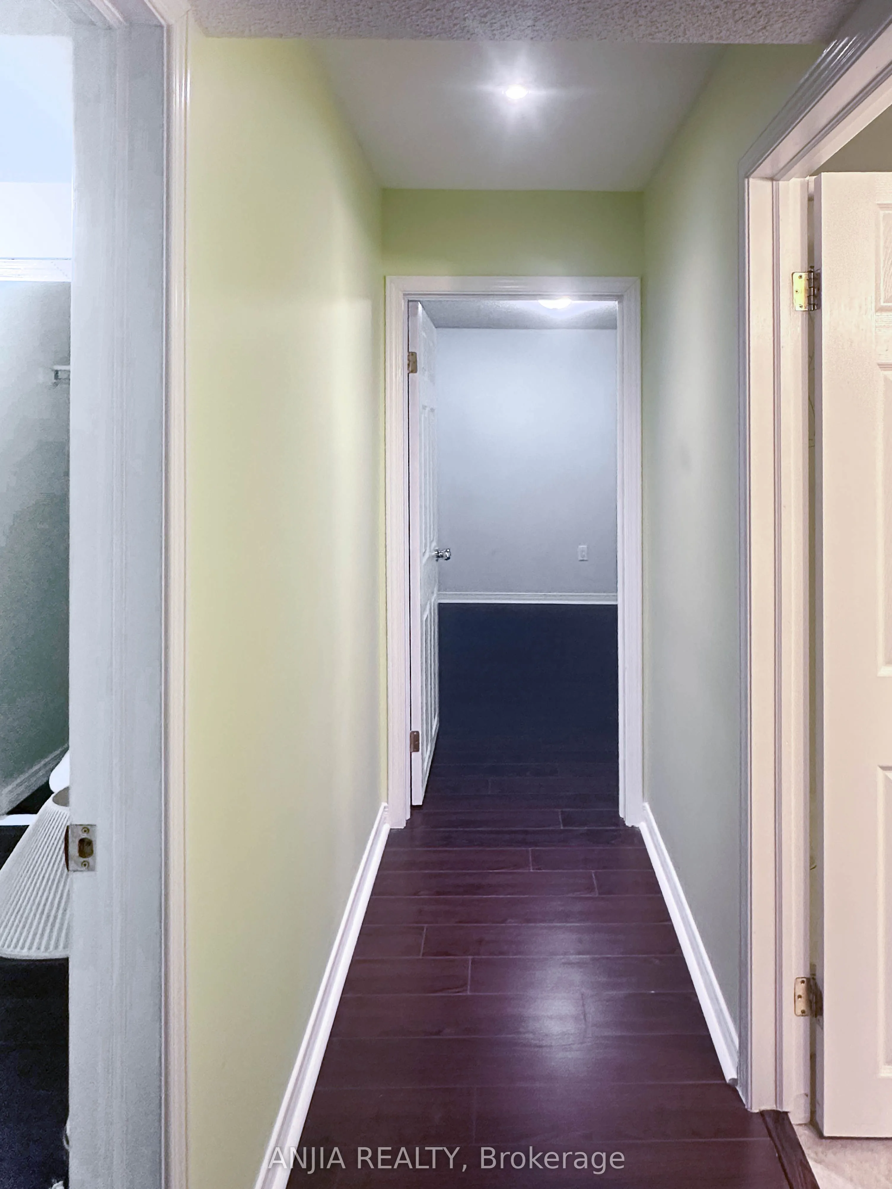 Att/Row/Townhouse interior view at 139 Hillwood Street Markham