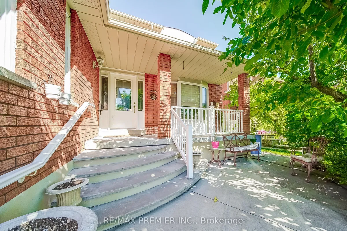 300 Belview Avenue, ON L4L 7V7