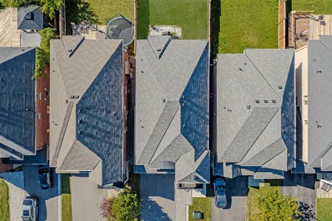 532 Mcgregor Farm Trail, ON L3X 0H7