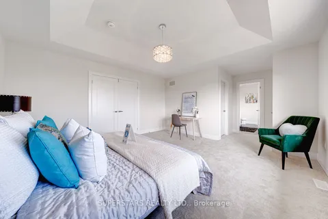 33 John Dallimore Drive, ON L4P 0S6