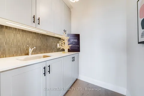 33 John Dallimore Drive, ON L4P 0S6