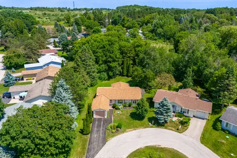 3 Pineview Court, ON L0G 1W0