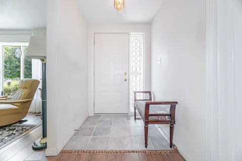 3 Pineview Court, ON L0G 1W0