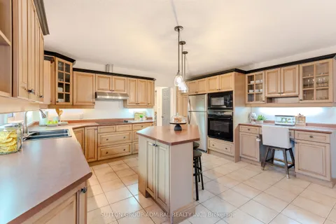 250 Denney Drive, ON L3W 0T8