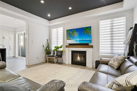 38 Chorus Crescent, ON L4H 3N5