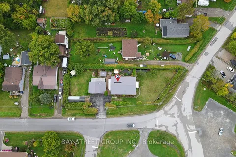 381 Walter Drive, ON L4P 3A8
