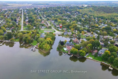 381 Walter Drive, ON L4P 3A8