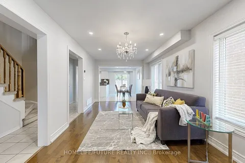 5 Holloway Road, ON L3S 4P4