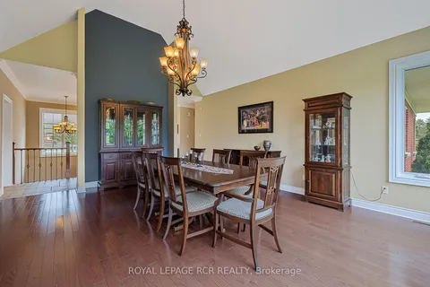 45 McMullen Drive, ON L4A 3J2