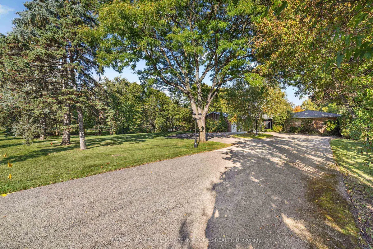 9799 Warden Avenue, ON L6C 1M6