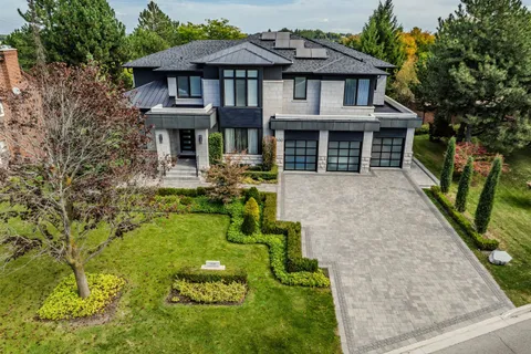 500 Warren Road, ON L7B 1C4