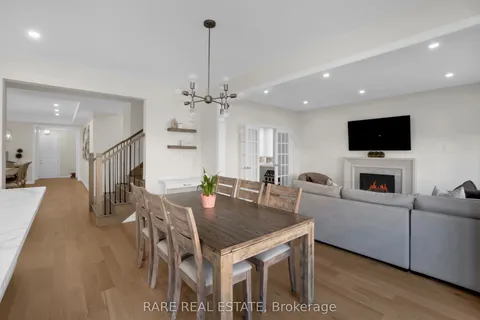 206 Stevenson Crescent, ON L3Z 0T1