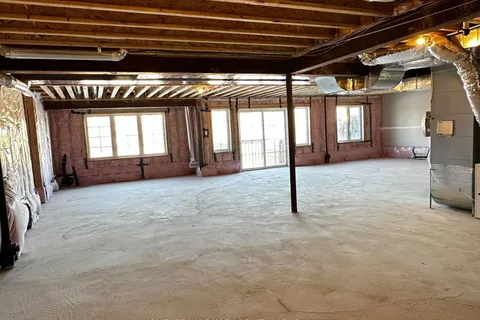 36 Upbound Court, ON L9N 0W5